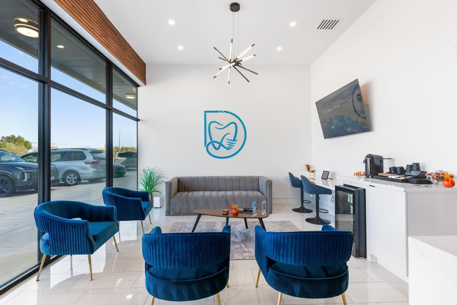 The reception and waiting lounge at Dentality Family Dentistry in Katy, TX